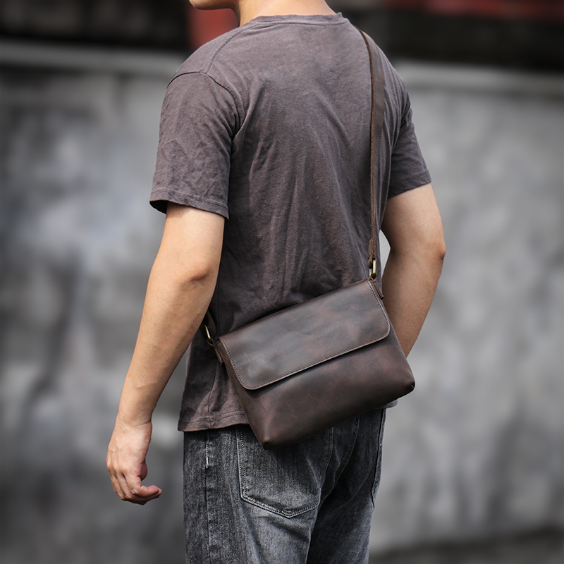 GURO-Bolso de hombro de cuero  - Tablet Shoulder Bag reseña y precio