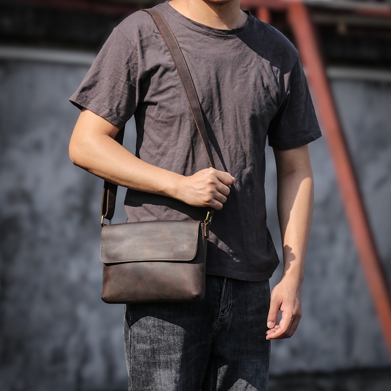 GURO-Bolso de hombro de cuero  - Tablet Shoulder Bag reseña y precio
